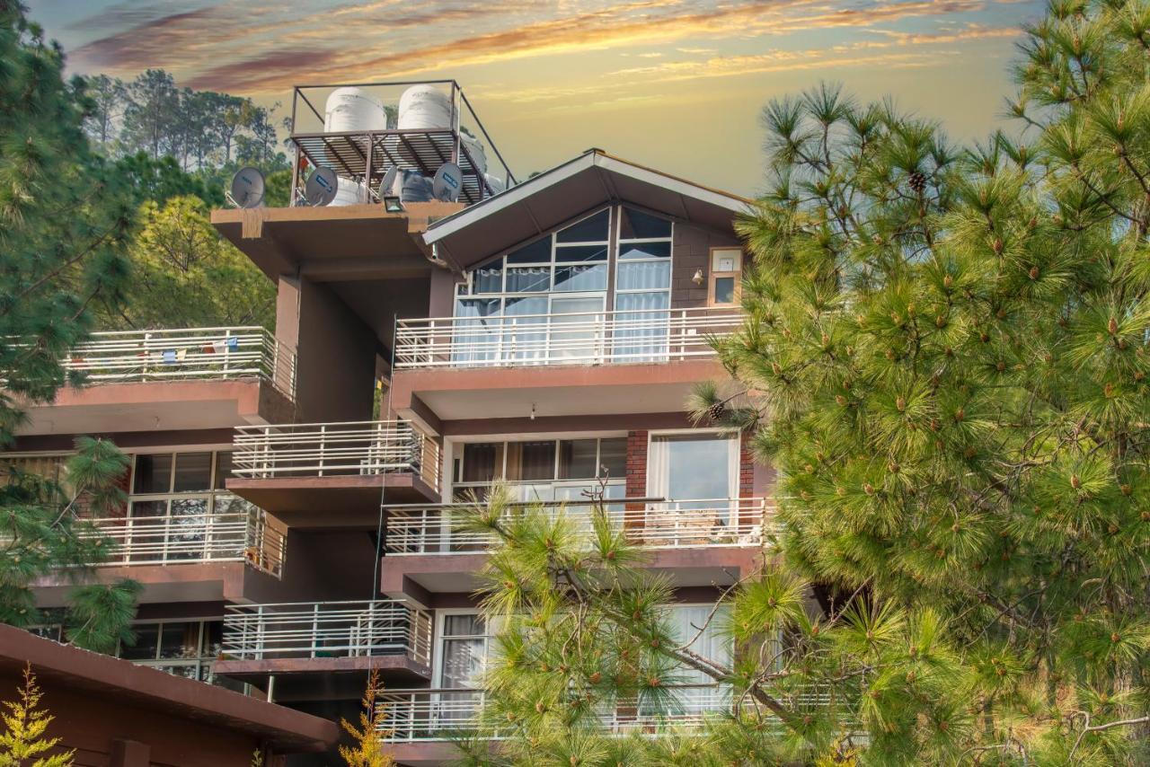 The Hillcrest Paradise Kasauli Exterior photo