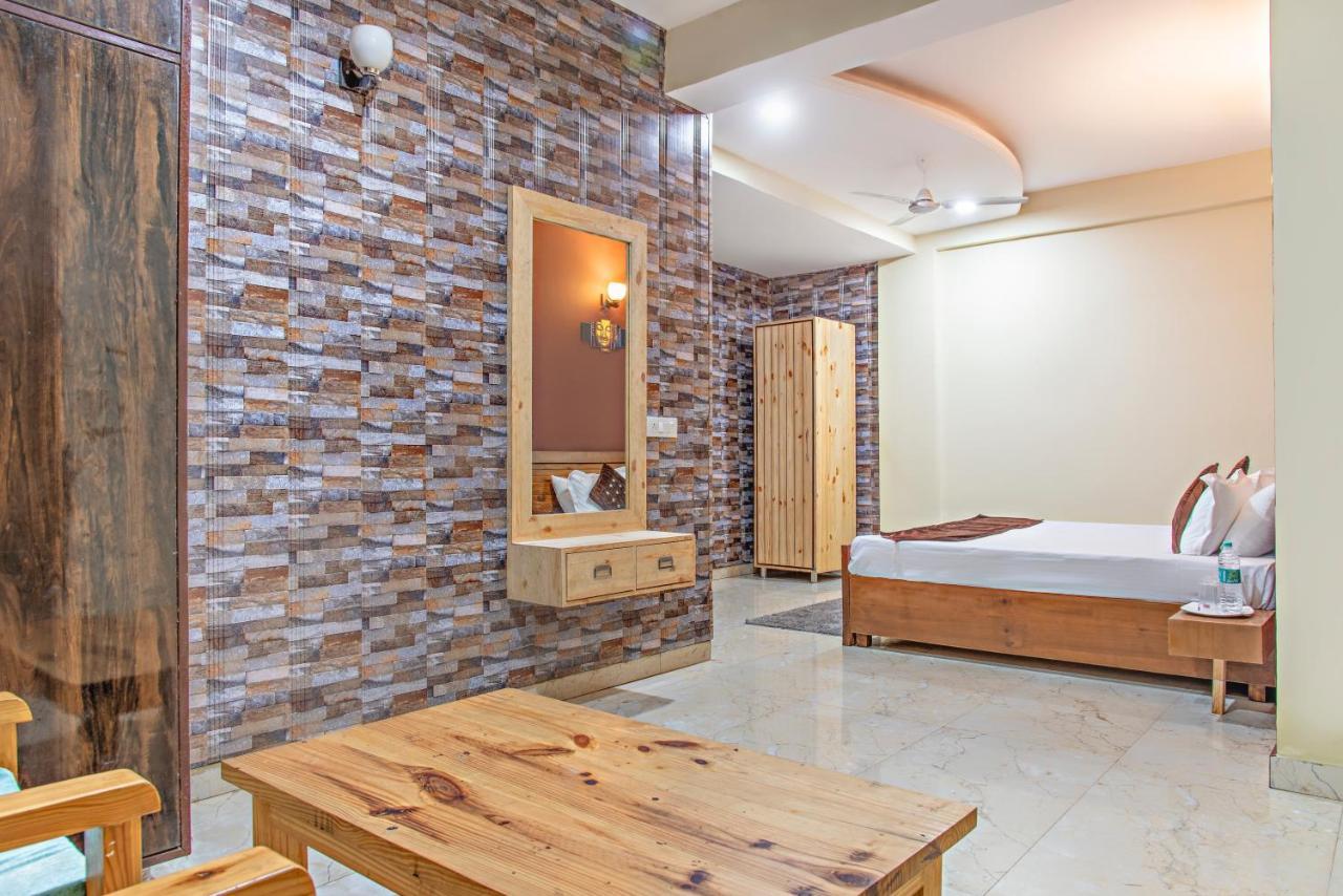 The Hillcrest Paradise Kasauli Exterior photo