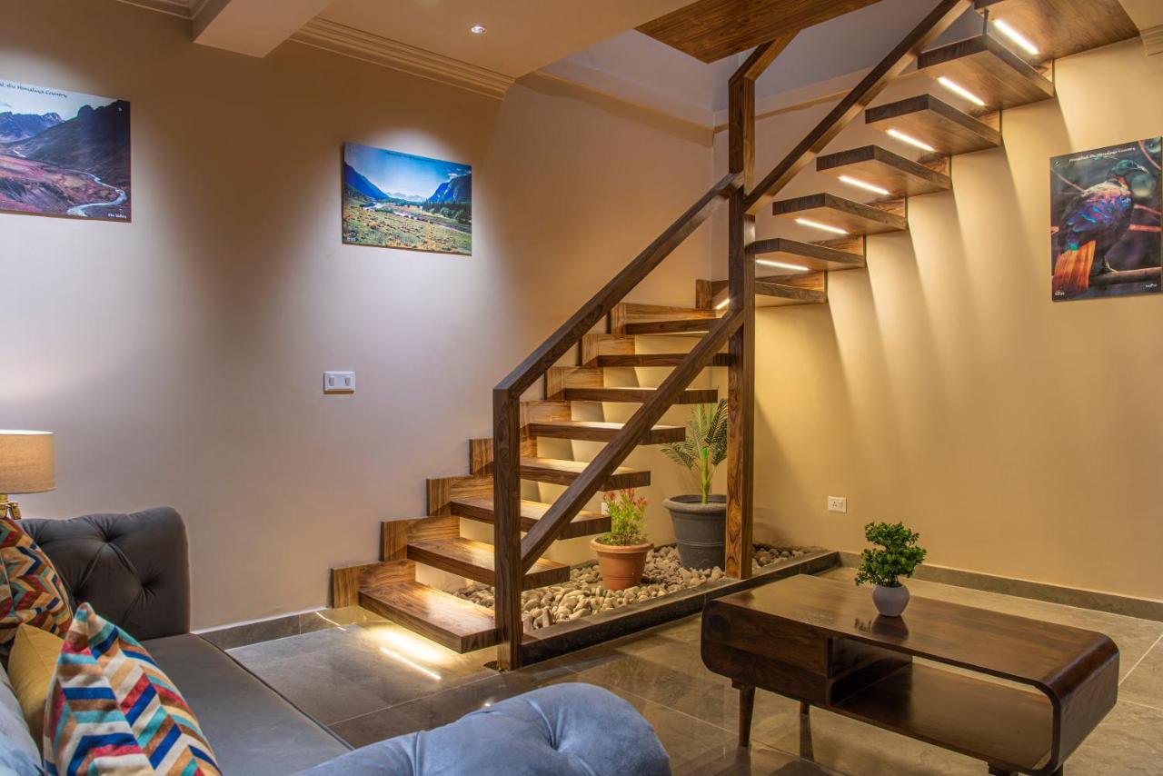 The Hillcrest Paradise Kasauli Exterior photo