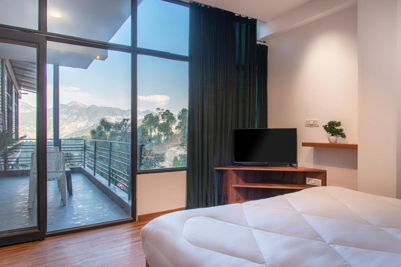 The Hillcrest Paradise Kasauli Exterior photo